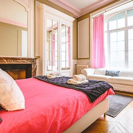 The Gorgeous Hyper Center Private Garden Apartment Reims Exterior photo
